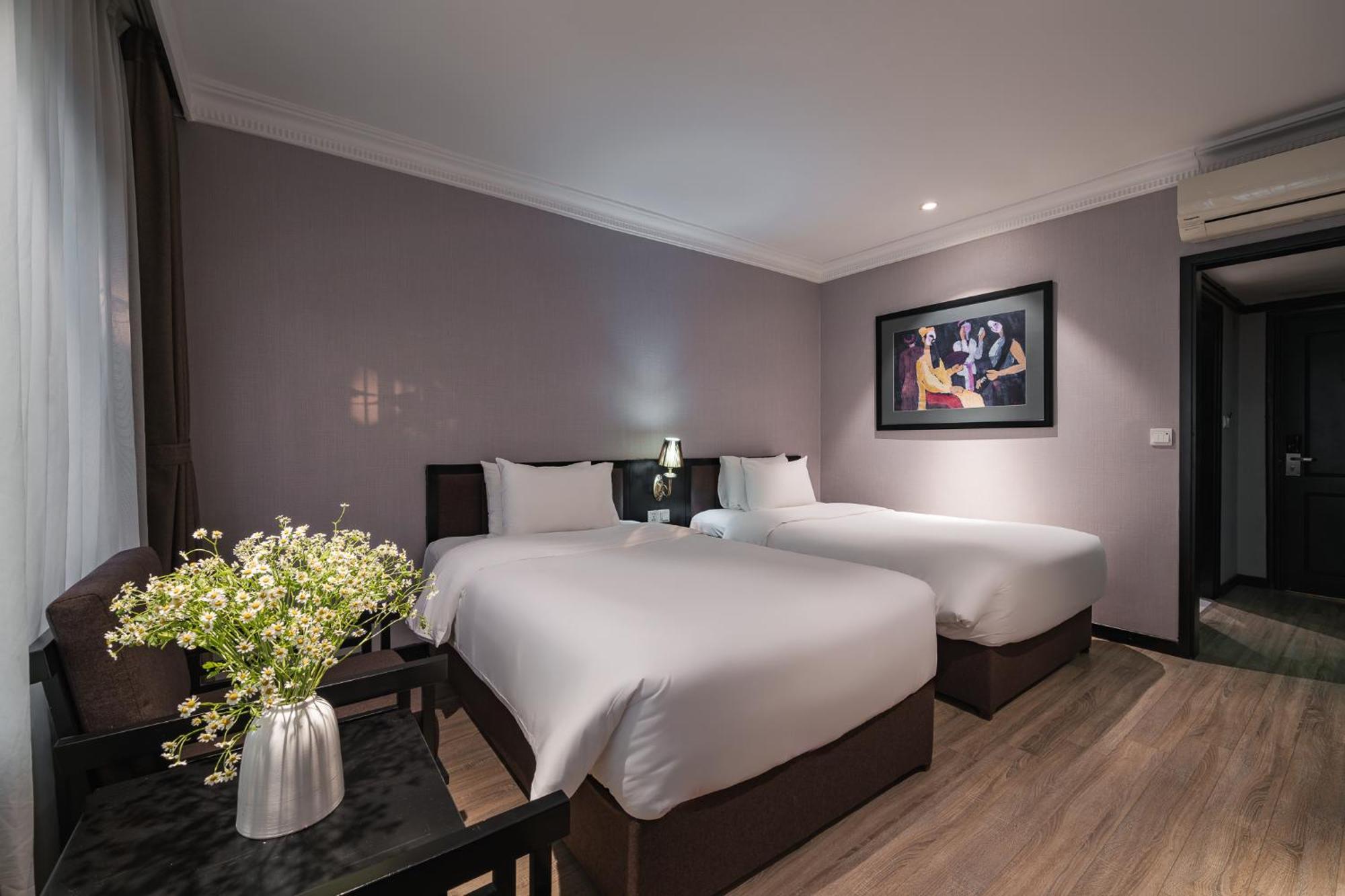 Mon Regency Hotel Hanoi